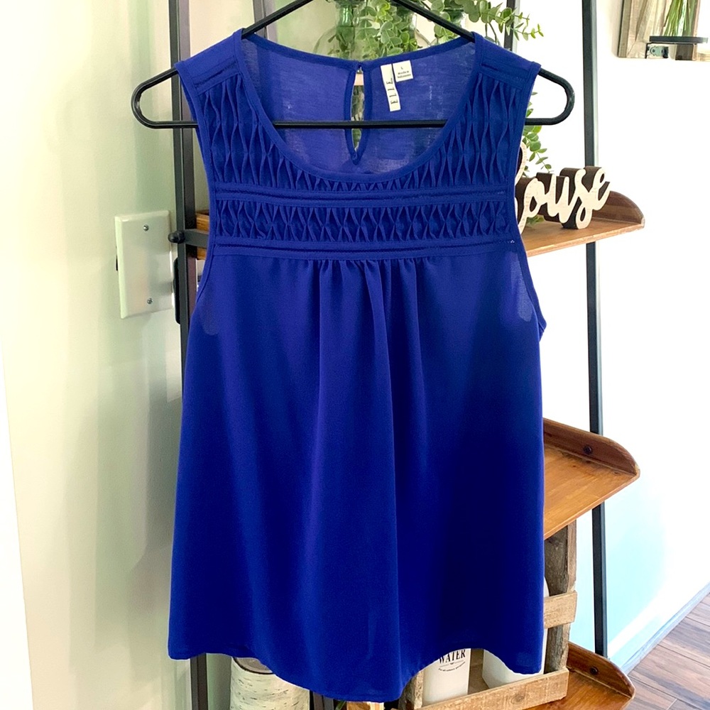 Elle size 7 Causal tank top